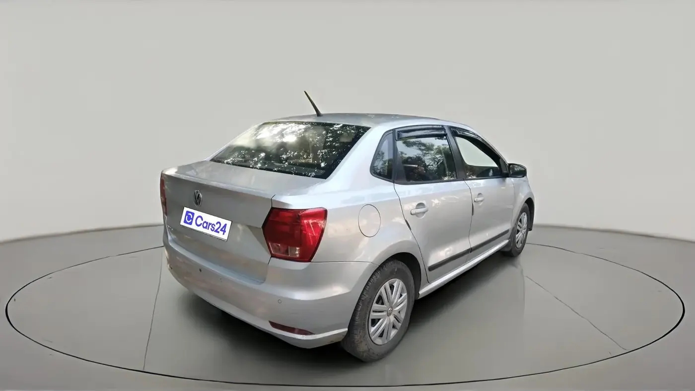 2019 Volkswagen Ameo TRENDLINE 1.0L, CNG, Manual, 1,61,584 km, exterior