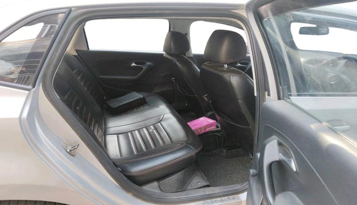 2019 Volkswagen Ameo TRENDLINE 1.0L, CNG, Manual, 1,61,584 km, interior