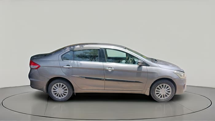 2016 Maruti Ciaz VXI, CNG, Manual, 95,771 km, exterior