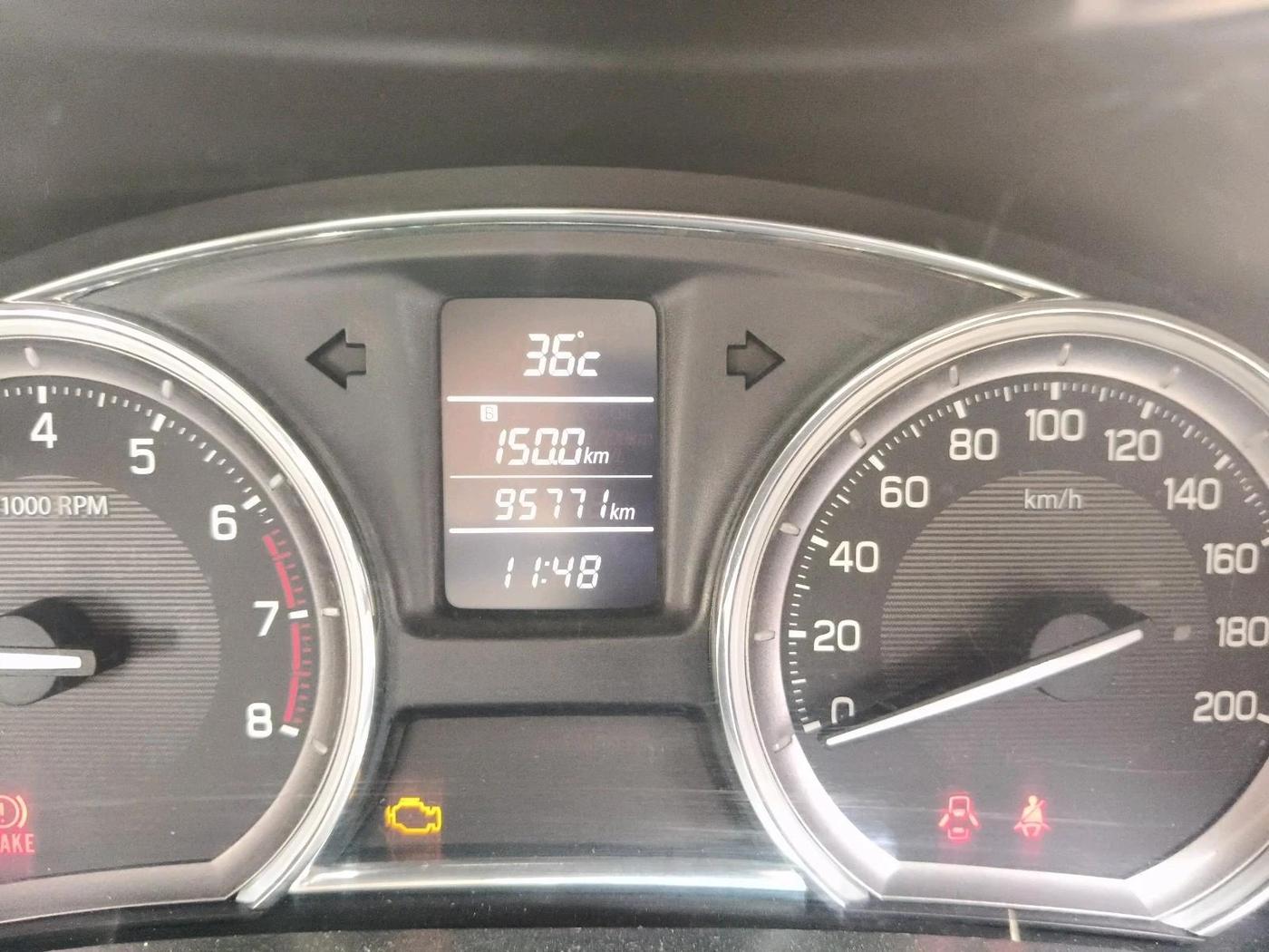 2016 Maruti Ciaz VXI, CNG, Manual, 95,771 km, interior