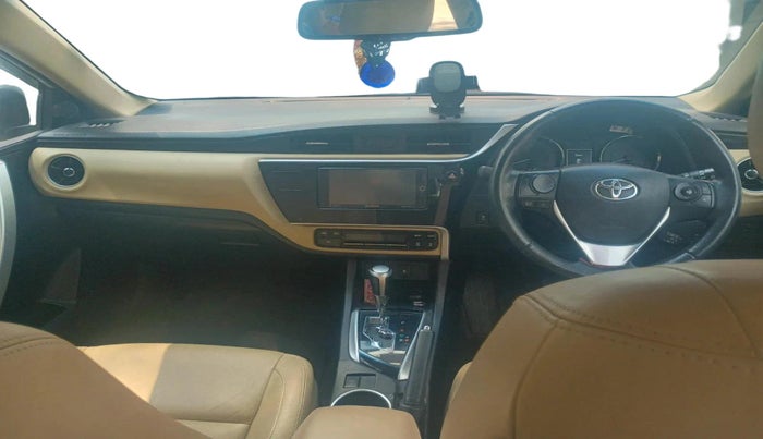 2017 Toyota Corolla Altis VL CVT PETROL, Petrol, Automatic, 75,419 km, interior