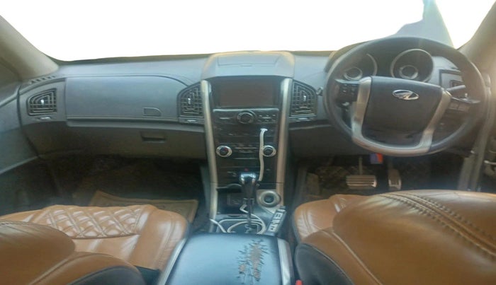 2019 Mahindra XUV500 W11 AT, Diesel, Automatic, 1,05,152 km, interior