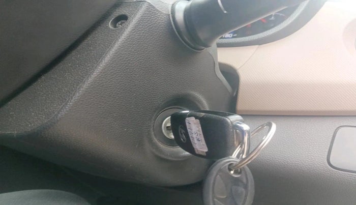 2017 Hyundai Xcent S 1.2, Petrol, Manual, 13,066 km, interior