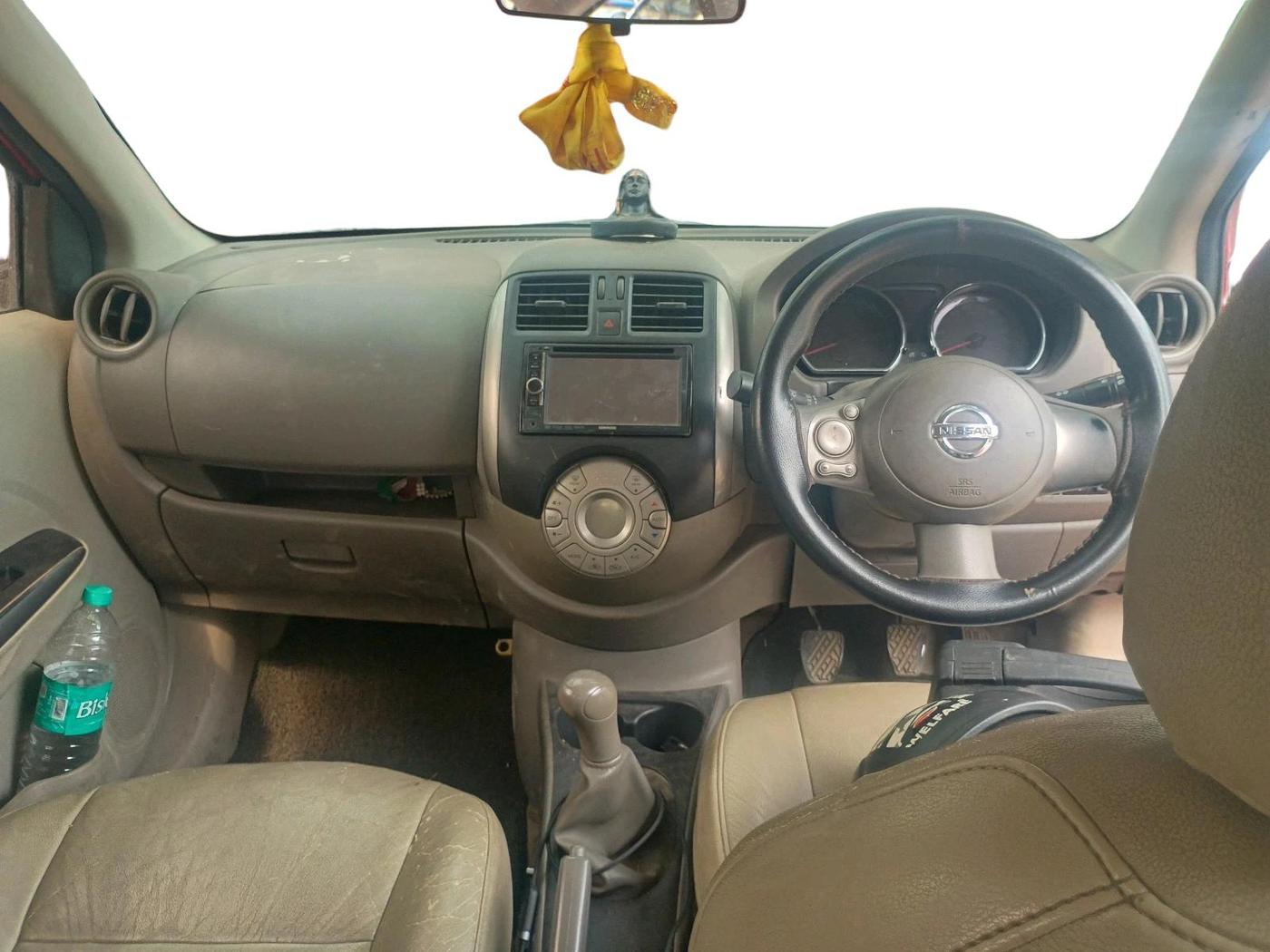 2014 Nissan Sunny XV PETROL, CNG, Manual, 89,733 km, interior