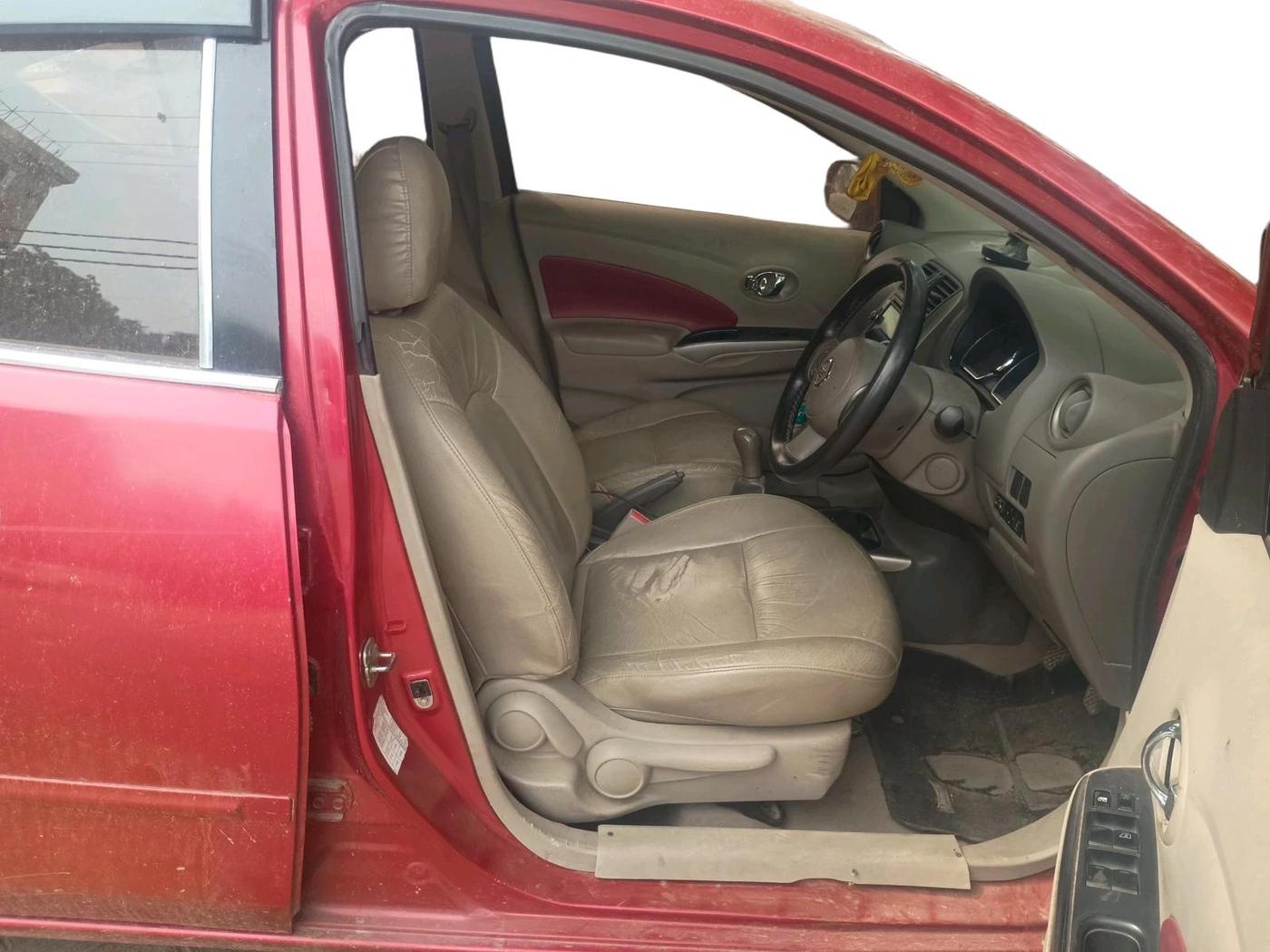 2014 Nissan Sunny XV PETROL, CNG, Manual, 89,733 km, interior