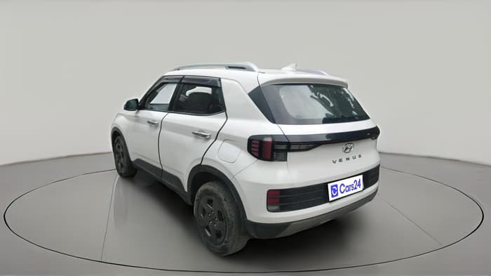 2023 Hyundai VENUE S(O) 1.2, Petrol, Manual, 28,390 km, exterior