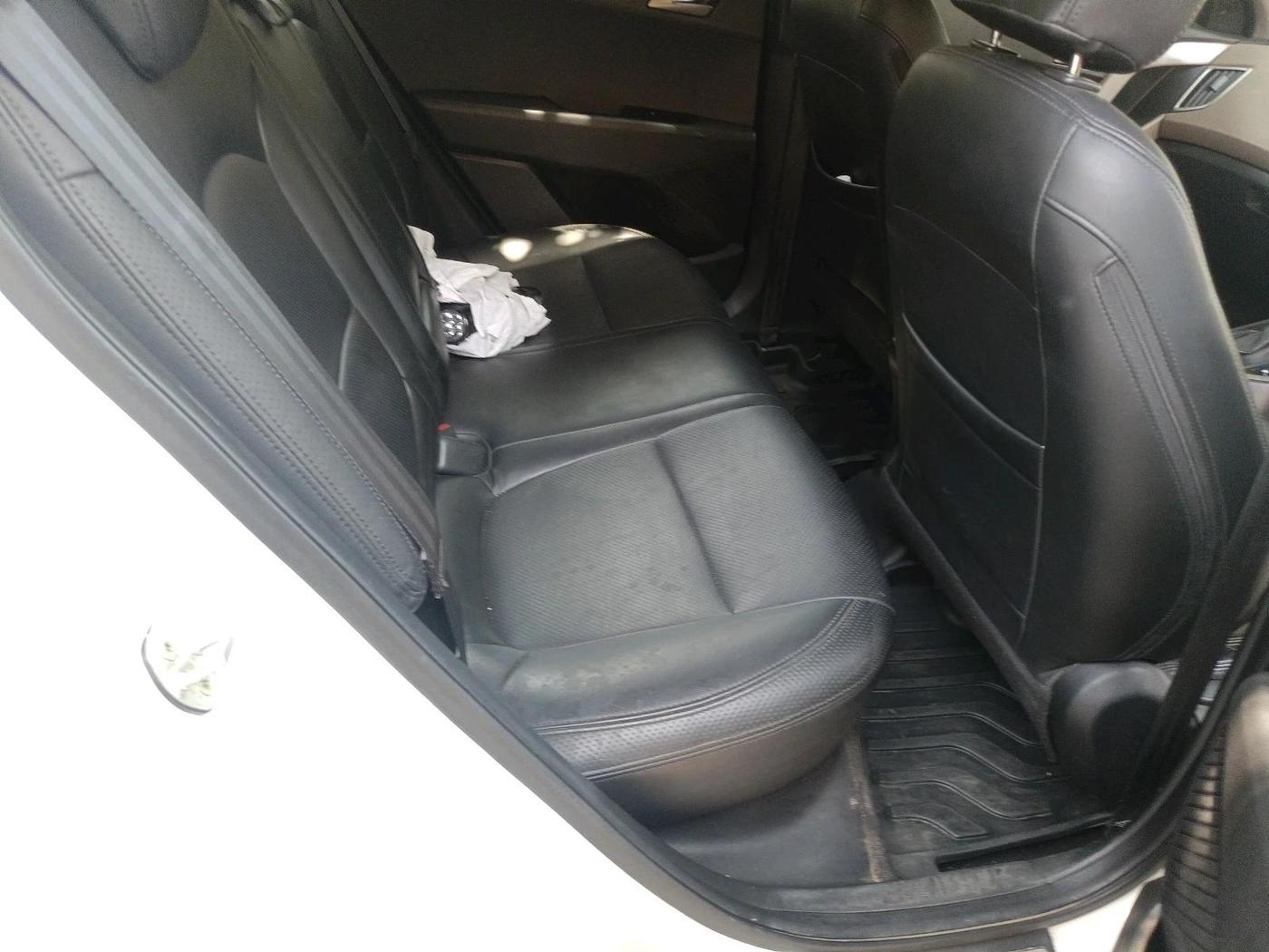 2016 Hyundai Creta SX PLUS AT 1.6 DIESEL, Diesel, Automatic, 1,13,749 km, interior