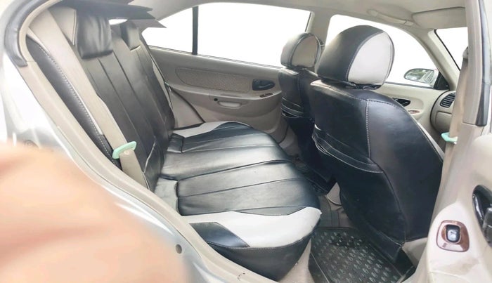 2011 Hyundai Accent EXECUTIVE, Petrol, Manual, 84,141 km, interior