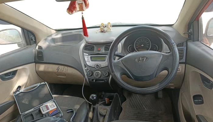 2013 Hyundai Eon MAGNA +, Petrol, Manual, 62,213 km, interior