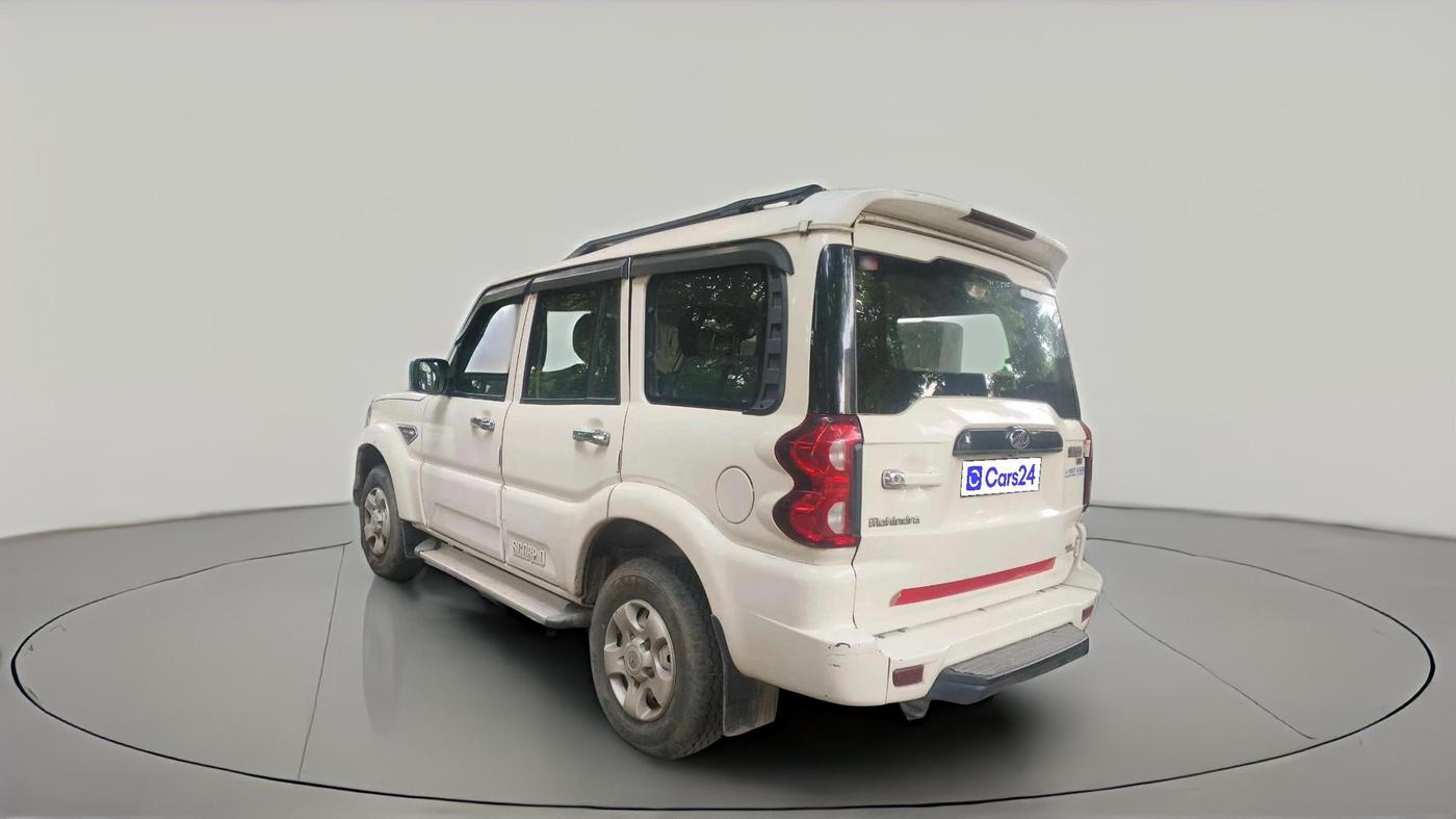 2018 Mahindra Scorpio S3, Diesel, Manual, 97,485 km, exterior