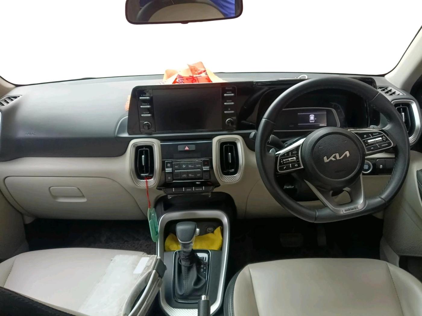 2022 KIA SONET HTX 1.5 AT, Diesel, Automatic, 43,433 km, interior