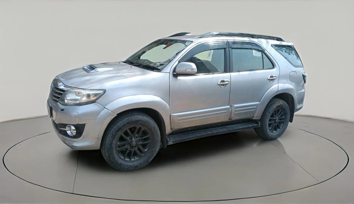 2016 Toyota Fortuner 3.0 4X4 AT, Diesel, Automatic, 1,05,032 km, exterior