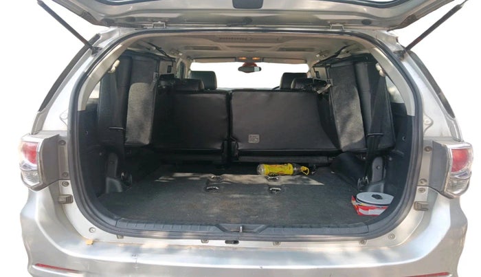 2016 Toyota Fortuner 3.0 4X4 AT, Diesel, Automatic, 1,05,032 km, exterior