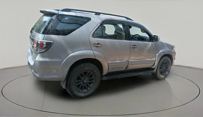 2016 Toyota Fortuner 3.0 4X4 AT, Diesel, Automatic, 1,05,032 km, exterior