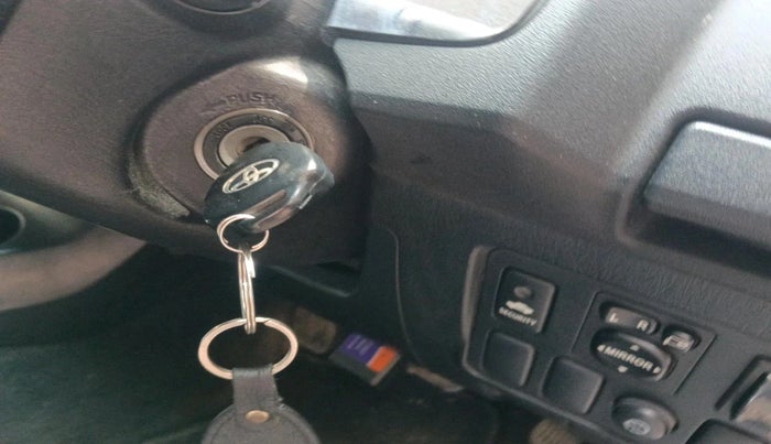 2016 Toyota Fortuner 3.0 4X4 AT, Diesel, Automatic, 1,05,032 km, interior