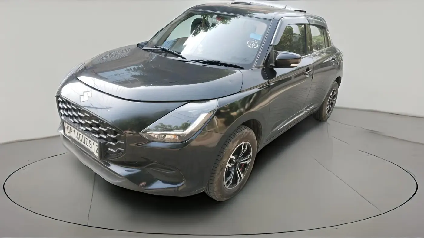2025 Maruti Swift VXi (O) CNG, CNG, Manual, 20,784 km, exterior