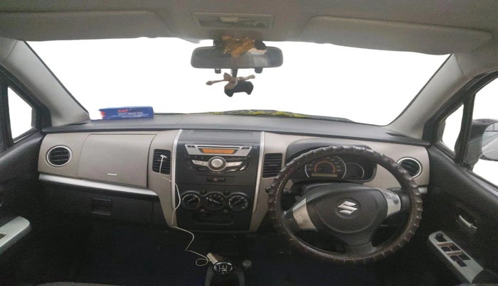 2014 Maruti Wagon R 1.0 VXI, Petrol, Manual, 1,24,350 km, interior