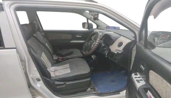 2014 Maruti Wagon R 1.0 VXI, Petrol, Manual, 1,24,350 km, interior