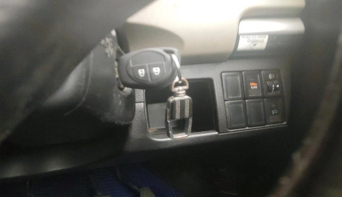 2014 Maruti Wagon R 1.0 VXI, Petrol, Manual, 1,24,350 km, interior