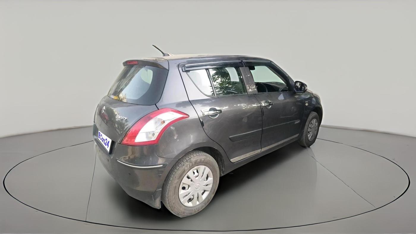 2017 Maruti Swift LXI (O), Petrol, Manual, 72,201 km, exterior