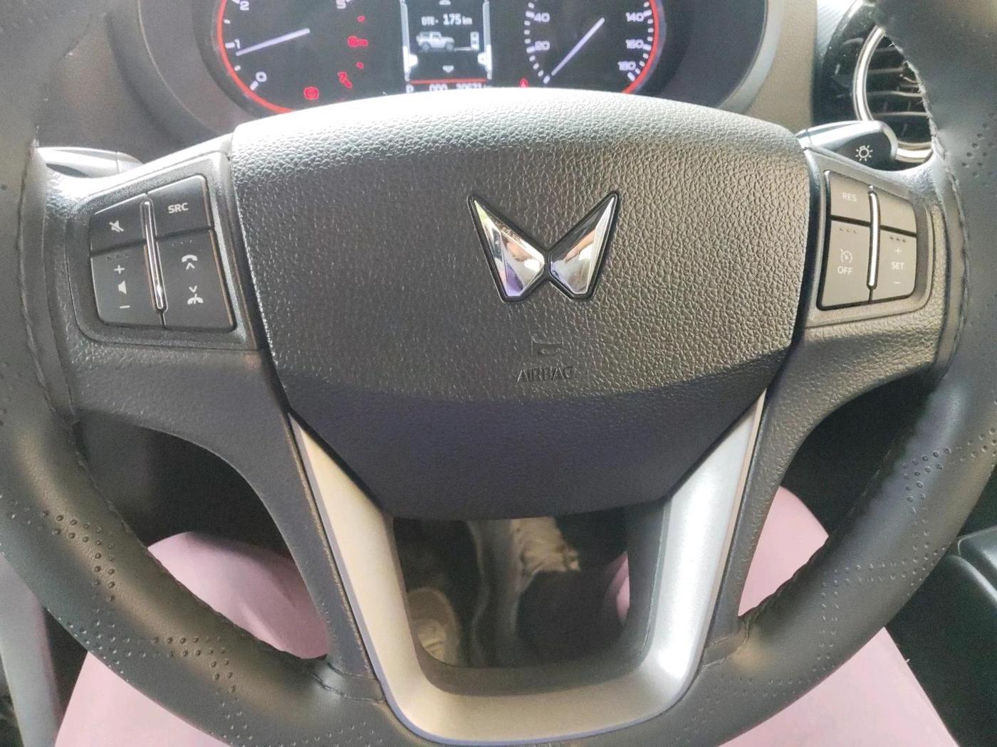 2023 Mahindra Thar LX P 2WD AT HT, Petrol, Automatic, 20,671 km, interior