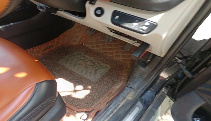 2021 KIA SELTOS HTX 1.5 PETROL, Petrol, Manual, 50,502 km, interior