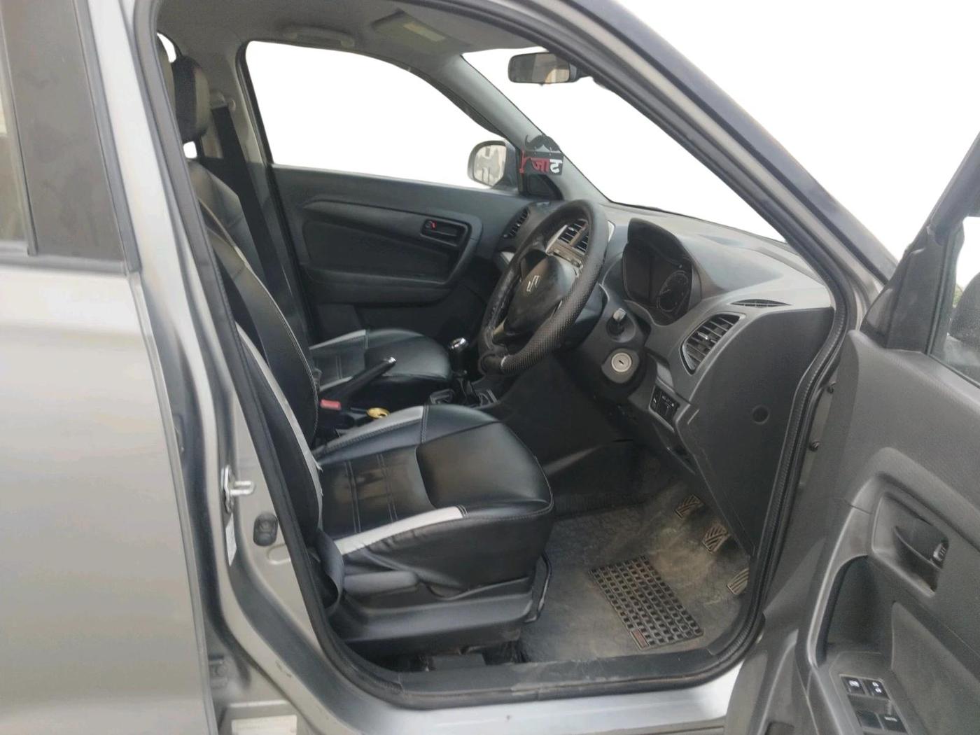 2017 Maruti Vitara Brezza VDI (O), Diesel, Manual, 82,343 km, interior
