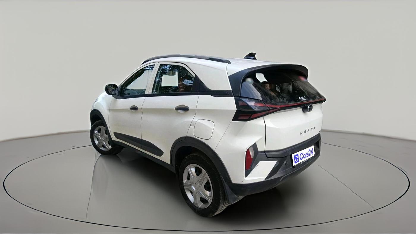 2024 Tata NEXON Smart Plus S 1.2 iCNG, CNG, Manual, 3,06,012 km, exterior