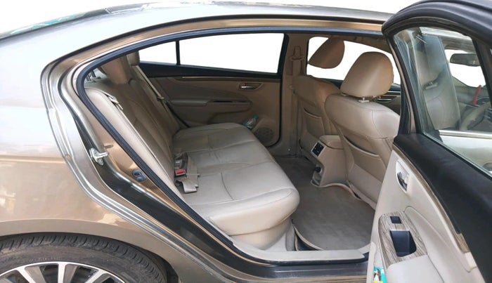 2019 Maruti Ciaz ALPHA  AT 1.5 SHVS PETROL, Petrol, Automatic, 56,815 km, interior
