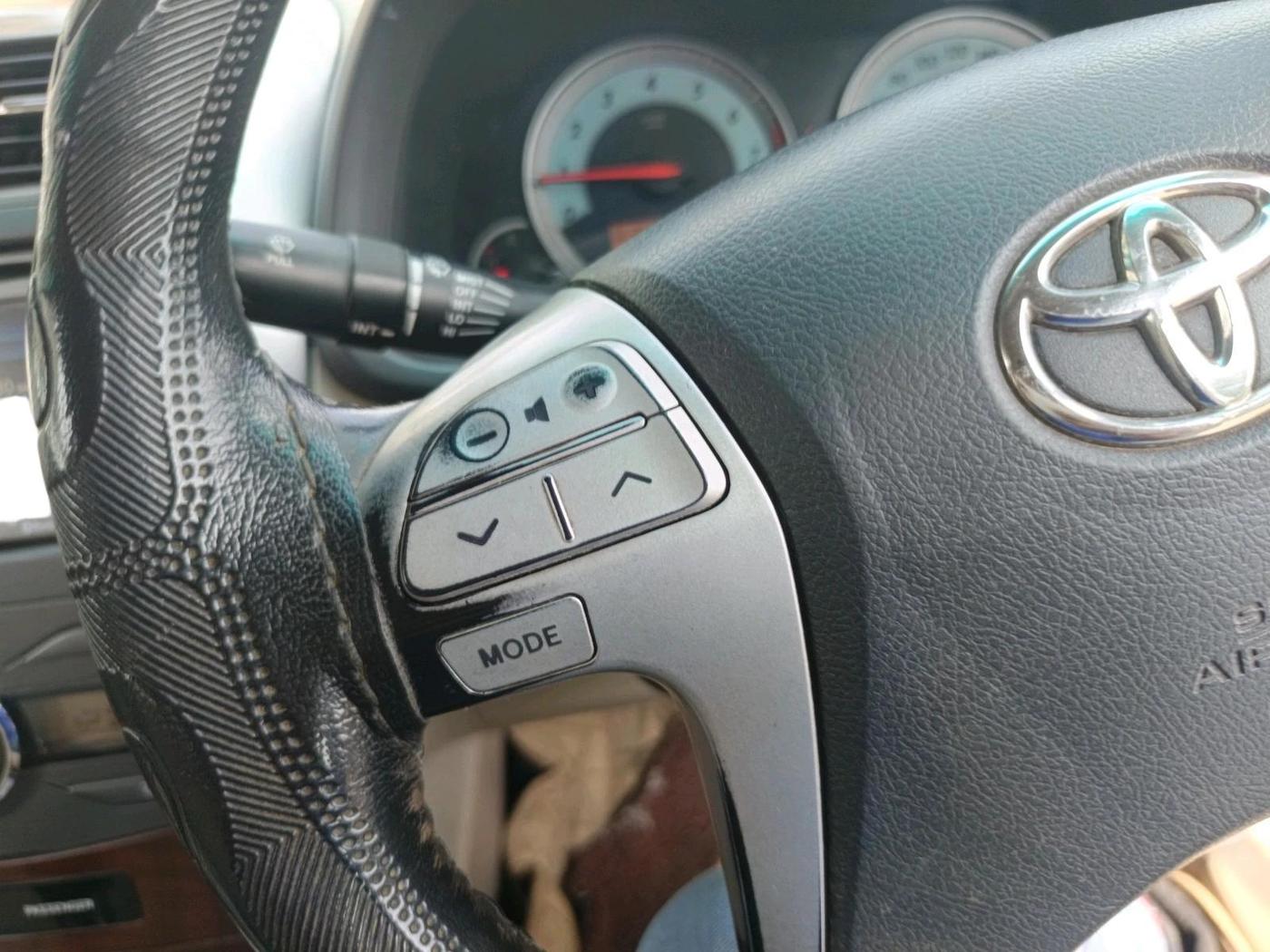 2012 Toyota Corolla Altis VL AT PETROL, Petrol, Automatic, 1,16,721 km, interior