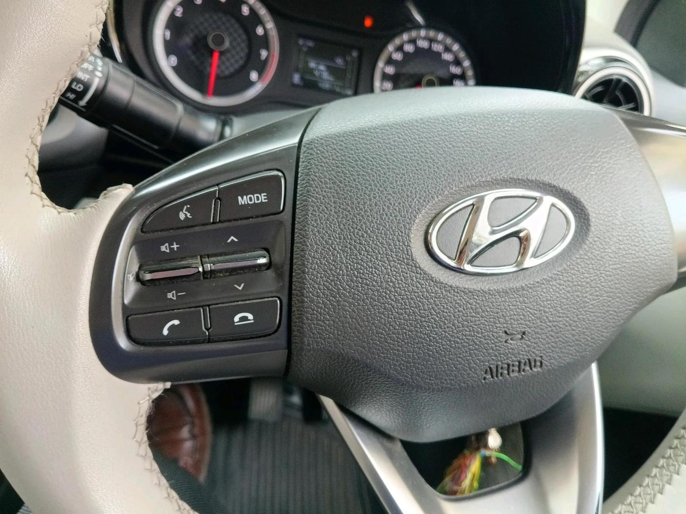 2021 Hyundai GRAND I10 NIOS SPORTZ 1.2 KAPPA VTVT CNG, CNG, Manual, 43,911 km, interior