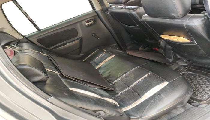 2011 Maruti Wagon R 1.0 LXI CNG, CNG, Manual, 2,00,827 km, interior