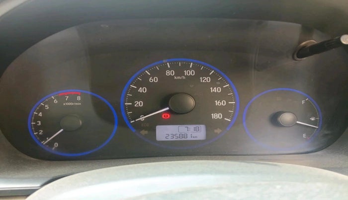 2016 Honda Amaze 1.2L I-VTEC S, Petrol, Manual, 2,35,881 km, interior