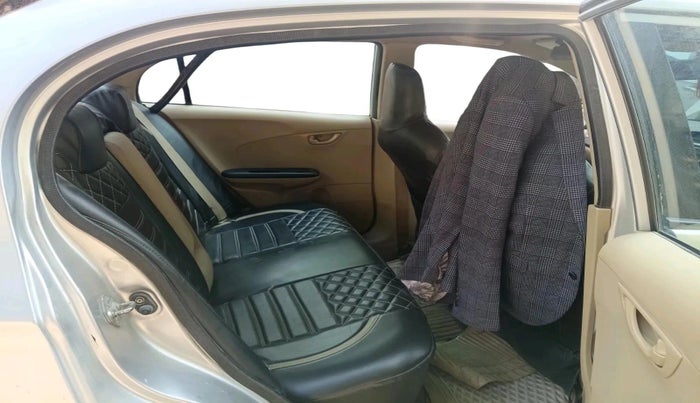 2016 Honda Amaze 1.2L I-VTEC S, Petrol, Manual, 2,35,881 km, interior