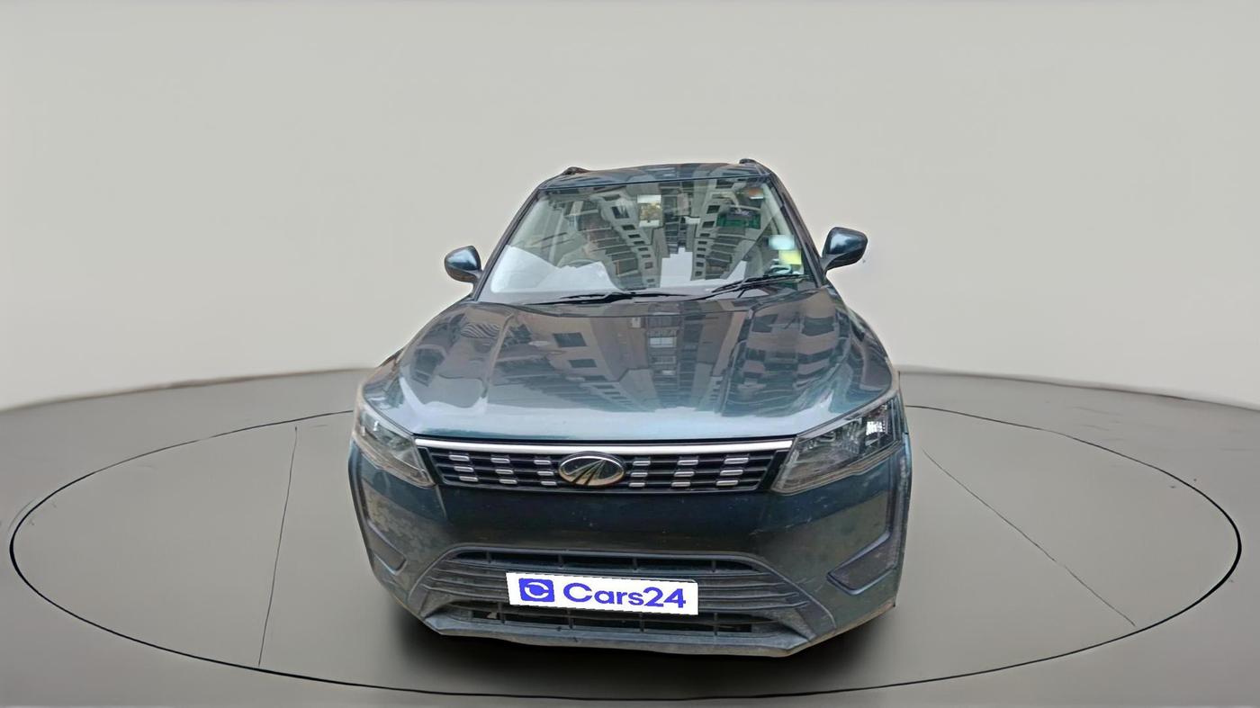 2019 Mahindra XUV300 W6 1.2 PETROL, Petrol, Manual, 85,386 km, exterior