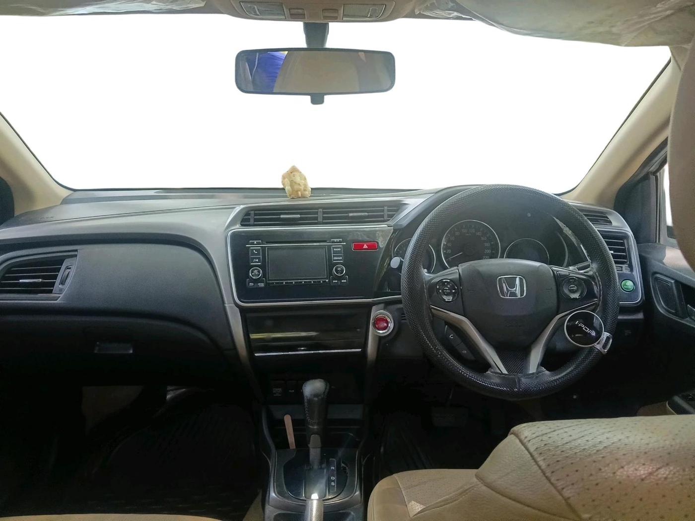 2015 Honda City 1.5L I-VTEC VX CVT, Petrol, Automatic, 1,69,699 km, interior