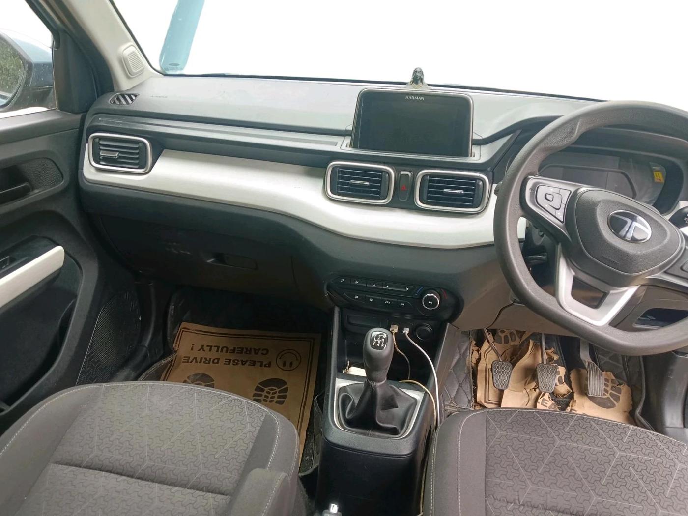 2024 Tata PUNCH ACCOMPLISHED MT CNG, CNG, Manual, 87,527 km, interior