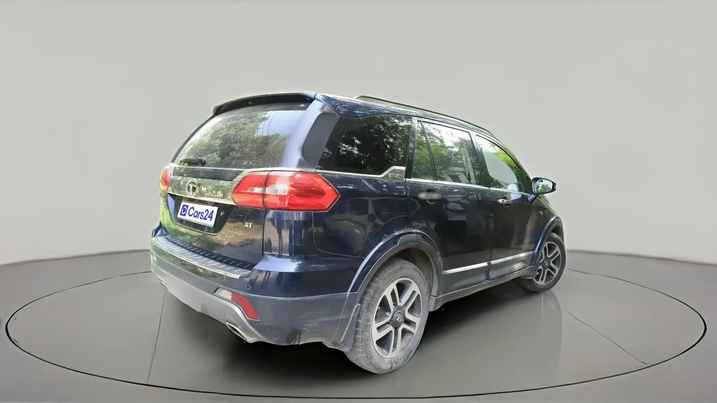 2017 Tata Hexa XT 4X2 7 STR, Diesel, Manual, 1,90,194 km, exterior
