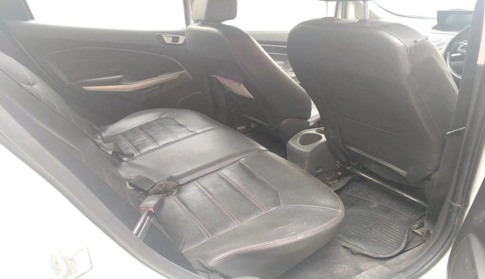 2017 Ford Ecosport TITANIUM+ 1.5L DIESEL, Diesel, Manual, 1,95,150 km, interior