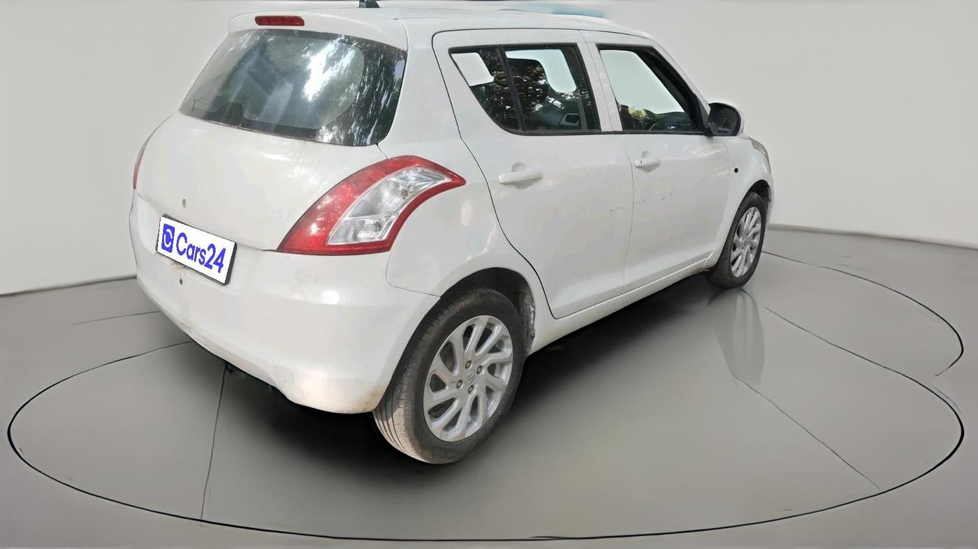 2017 Maruti Swift LXI (O), Petrol, Manual, 1,45,873 km, exterior