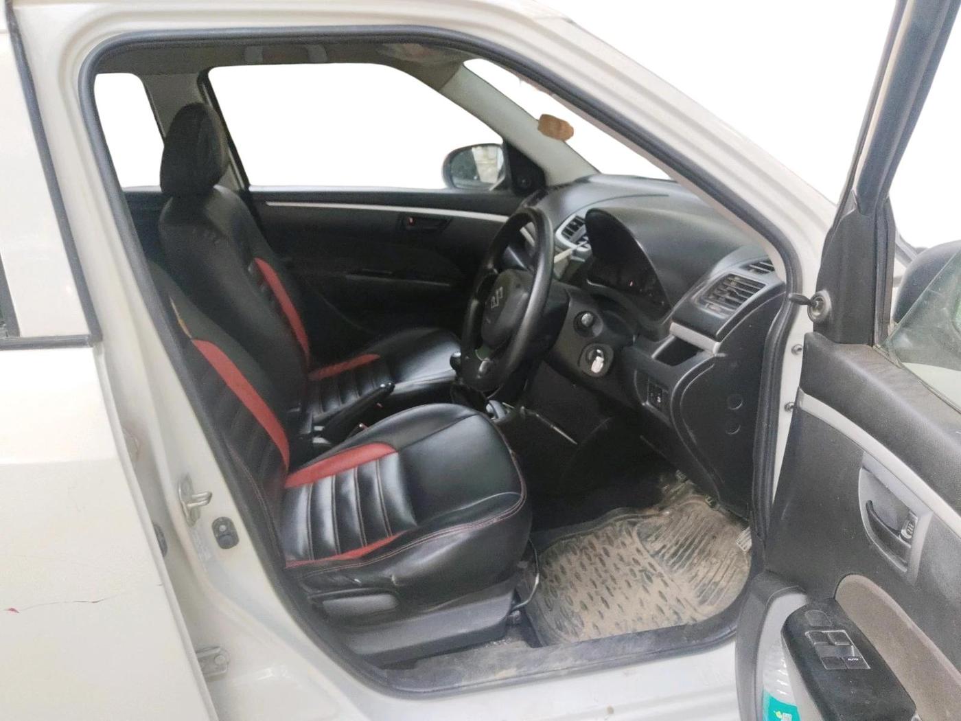 2017 Maruti Swift LXI (O), Petrol, Manual, 1,45,873 km, interior