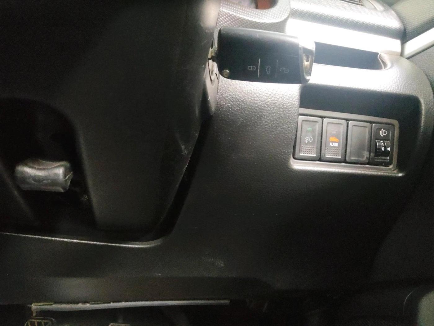 2017 Maruti Swift LXI (O), Petrol, Manual, 1,45,873 km, interior