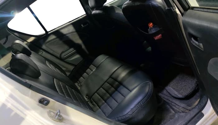 2011 Maruti Ritz VXI, CNG, Manual, 1,28,848 km, interior