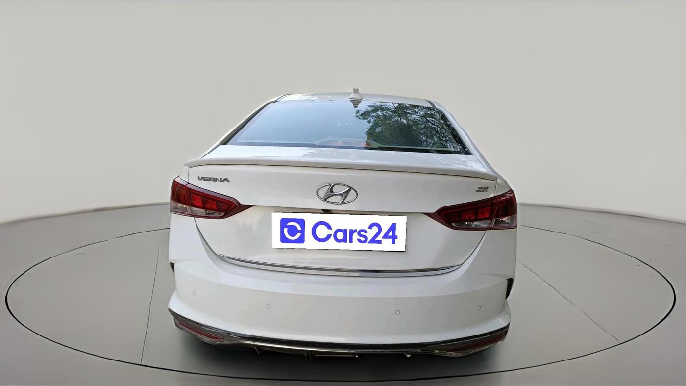 2021 Hyundai Verna SX 1.5 CRDI AT, Diesel, Automatic, 66,888 km, exterior