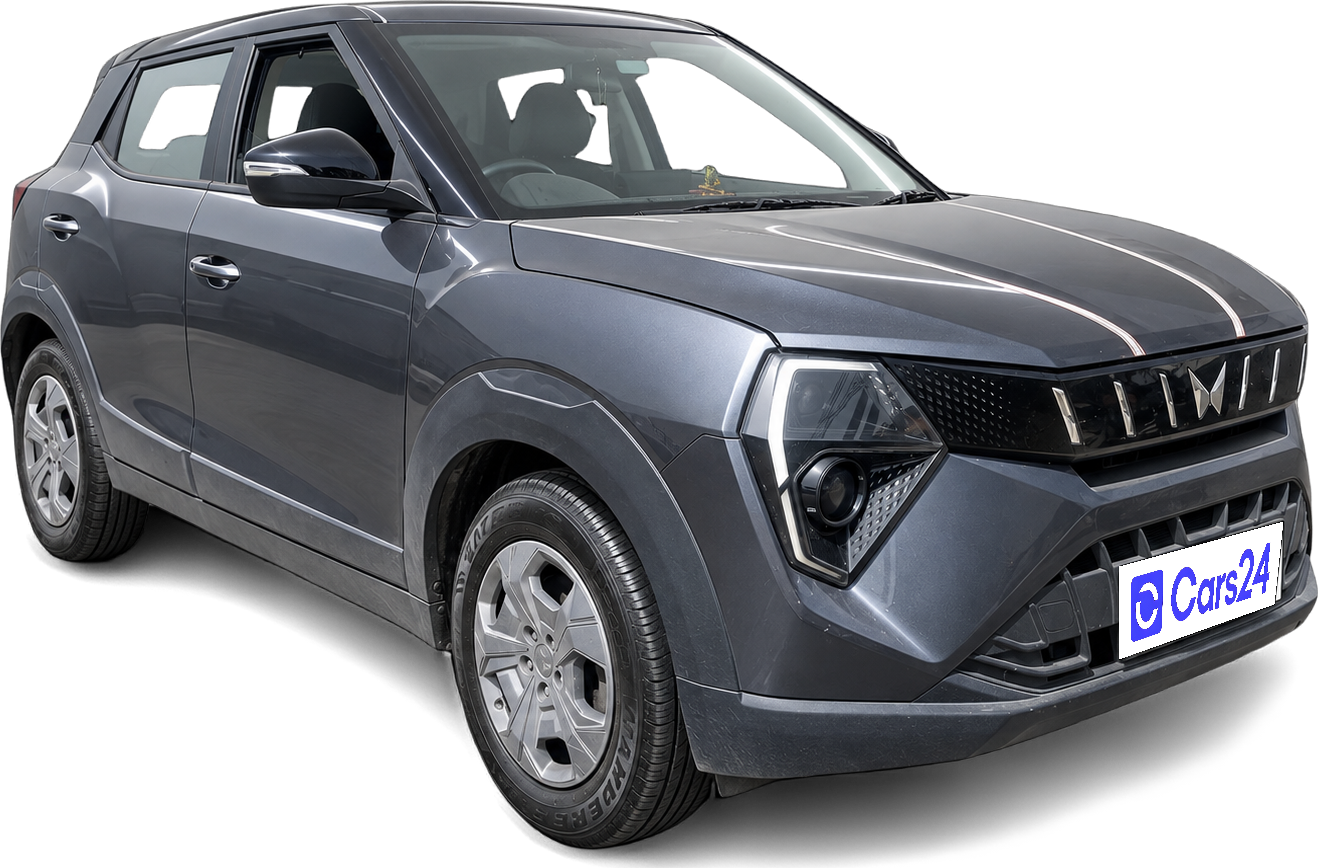 2024 Mahindra XUV 3XO - SUV - Petrol - Manual - ₹9.60 lakh