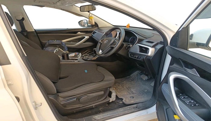 2022 MG HECTOR SHINE 1.5 PETROL TURBO CVT, Petrol, Automatic, 66,691 km, interior