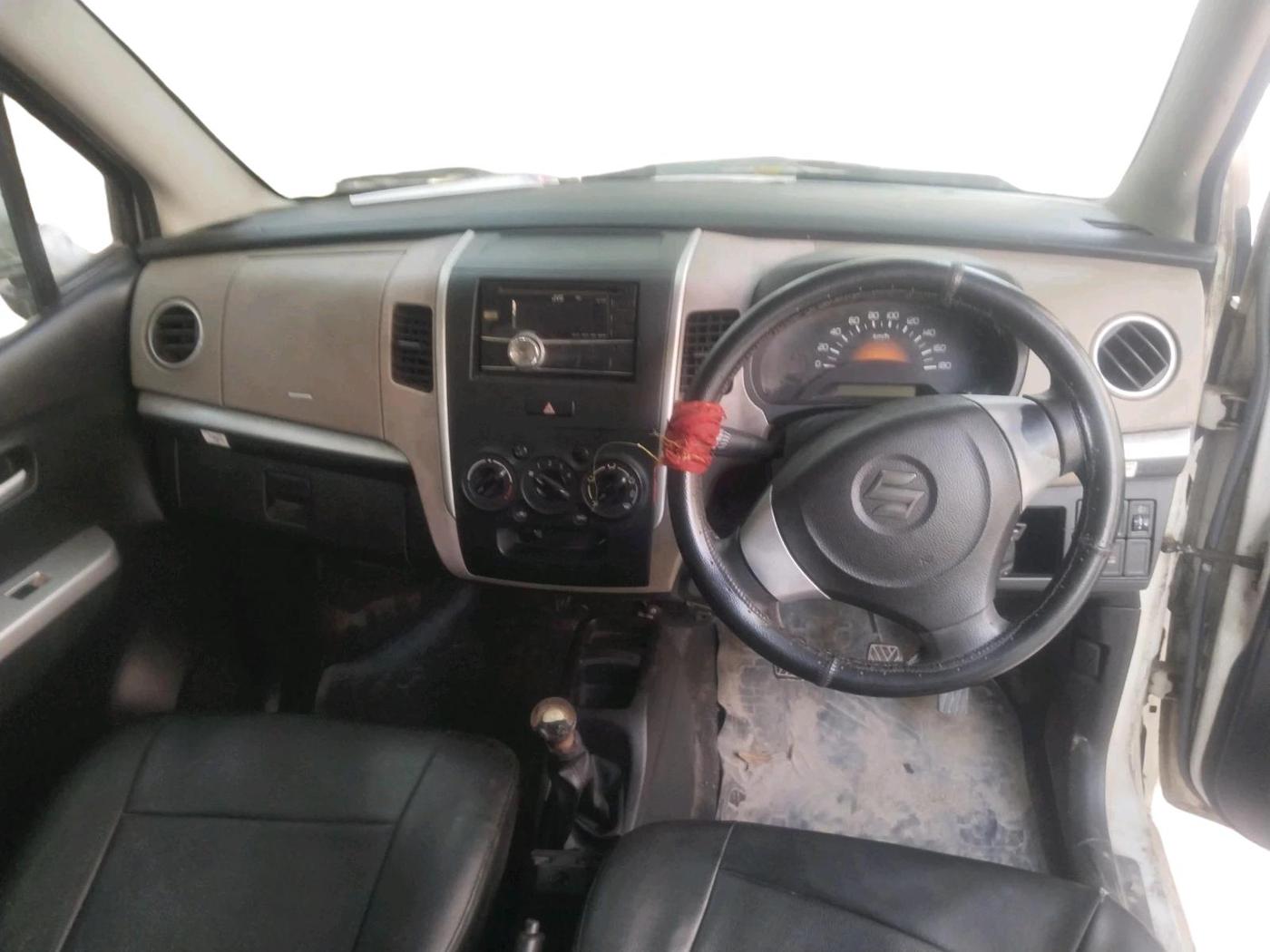 2013 Maruti Wagon R 1.0 LXI, Petrol, Manual, 35,278 km, interior