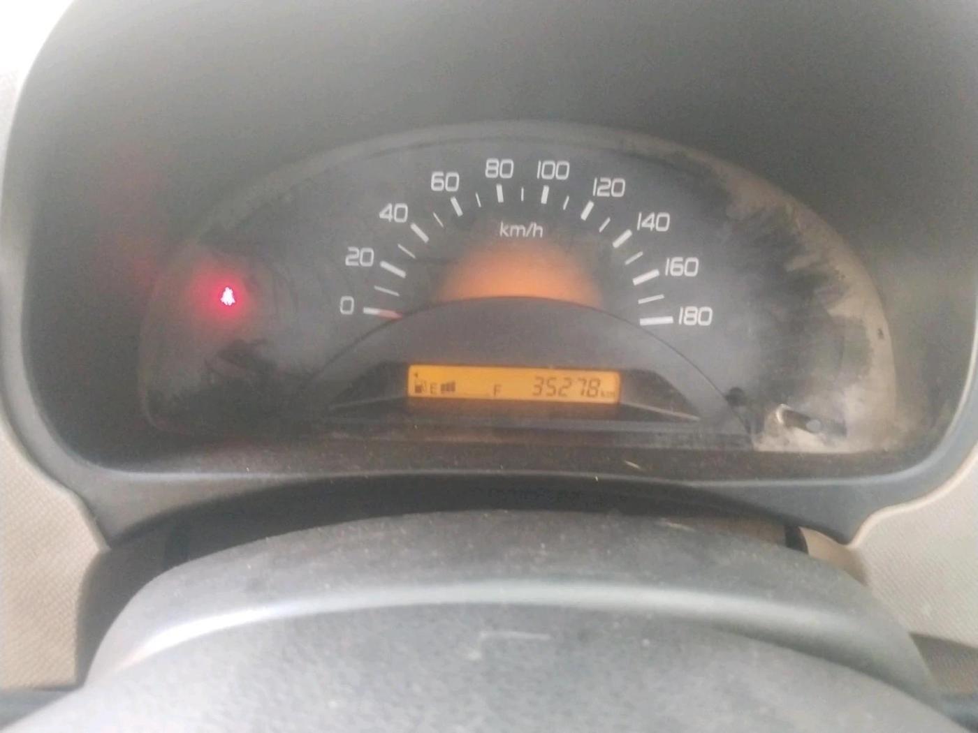 2013 Maruti Wagon R 1.0 LXI, Petrol, Manual, 35,278 km, interior
