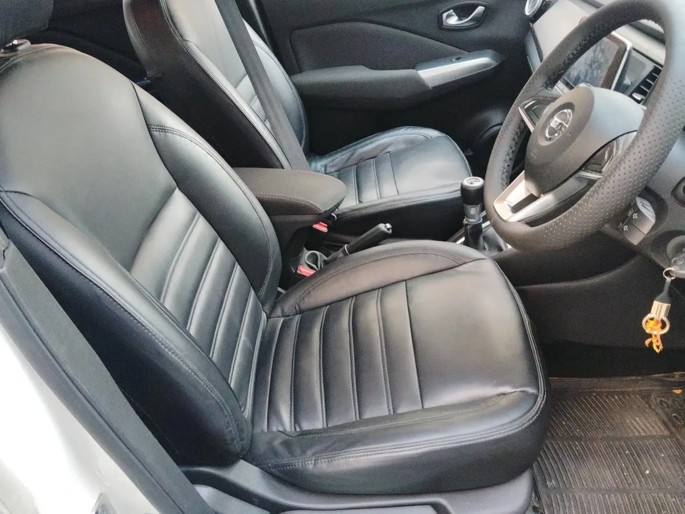 2022 Nissan Kicks XV 1.5, Petrol, Manual, 28,995 km, interior