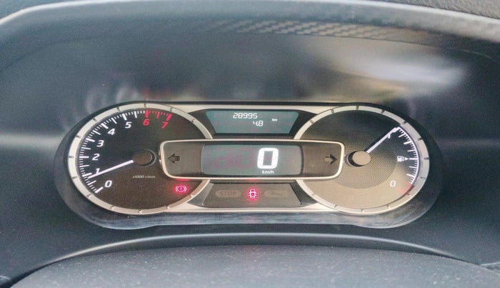 2022 Nissan Kicks XV 1.5, Petrol, Manual, 28,995 km, interior